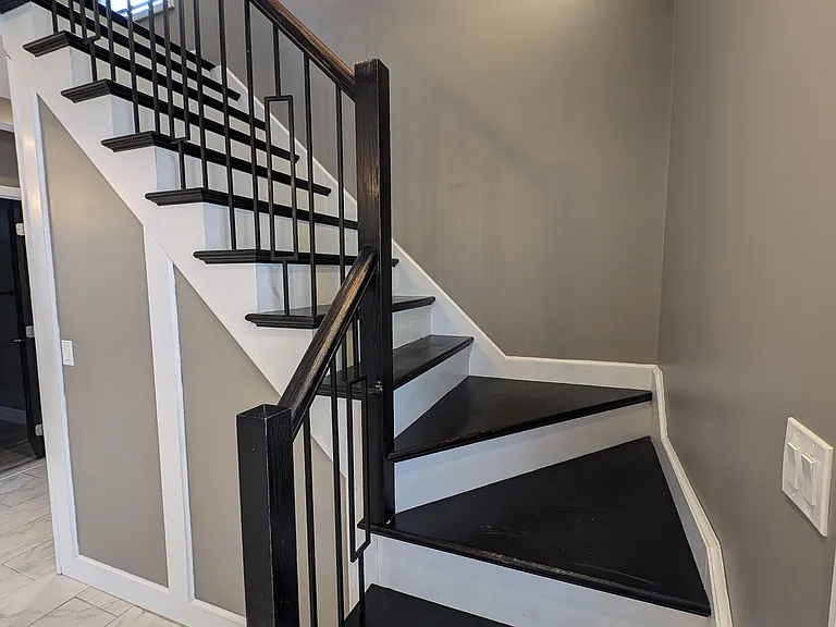 Stairs to 2nd Floor