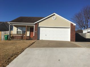 2596 Hidden Lake St, Springdale, AR 72764
