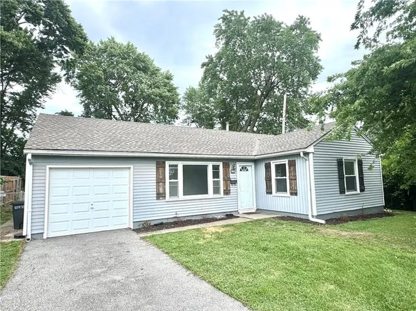 614 NE 66th Ter, Gladstone, MO 64118