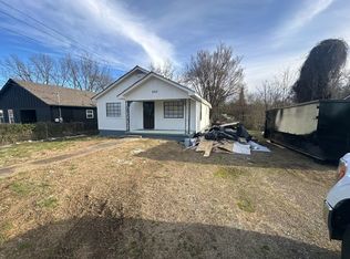 693 Granada Rd, Memphis, TN 38109