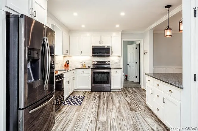 3552 Foxhaven Dr — Photo 8