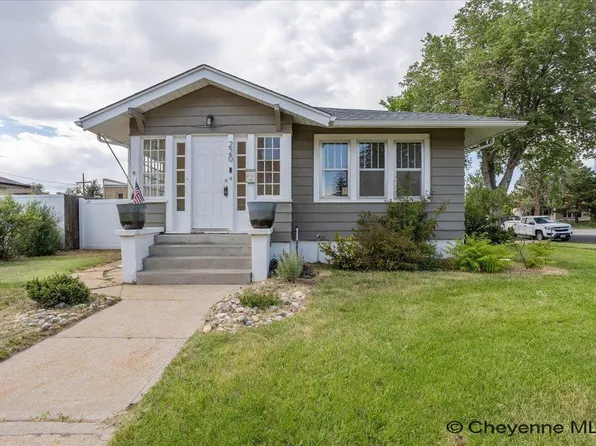 220 E 29th St, Cheyenne, WY 82001