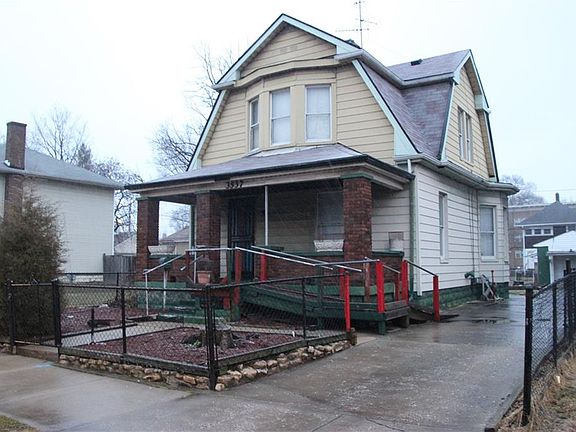 2nd image of 3537 N Illinois St