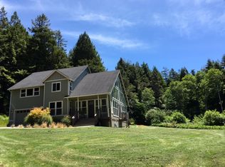 777 Frontage Rd, Trinidad, CA 95570