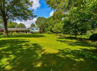 1045 Natural Bridge Rd, Hartselle, AL 35640