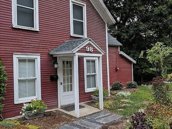 98 N Pleasant St, Middlebury, VT 05753