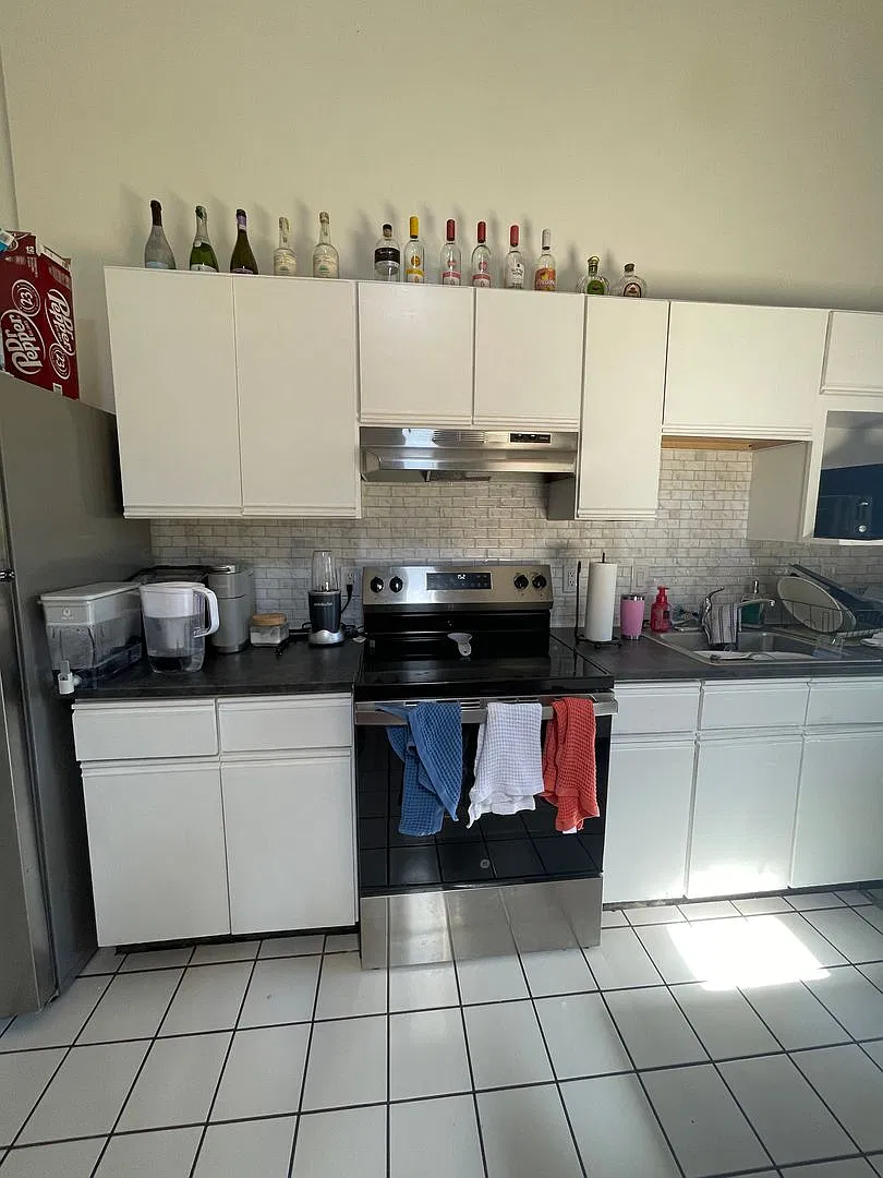 2169 Indianola 4 bedroom 2 full bath units — Photo 1