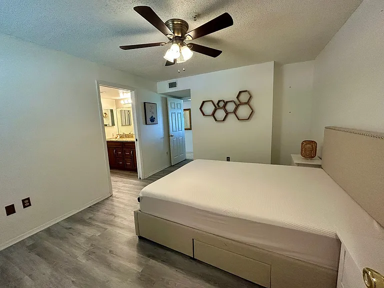 2400 Feather Sound Dr #827 — Photo 14