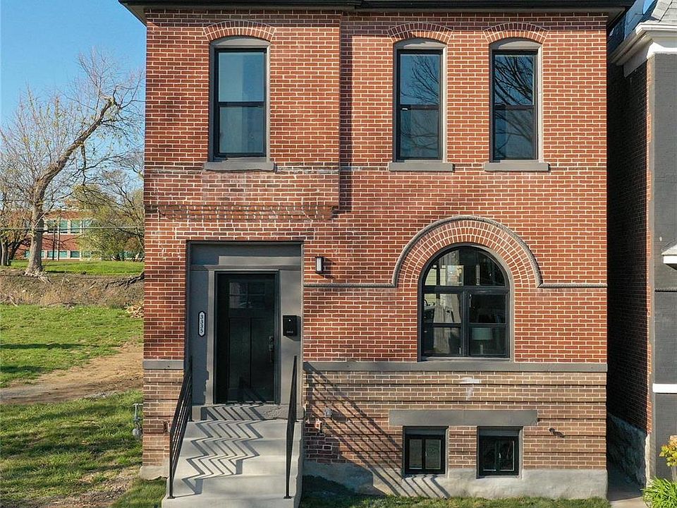 1st image of 3335 Vista Ave