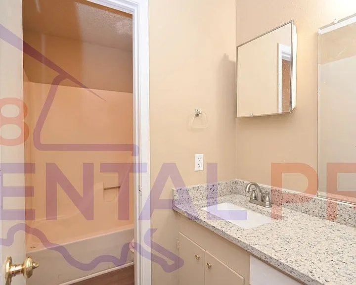 1701 W California Ave — Photo 20