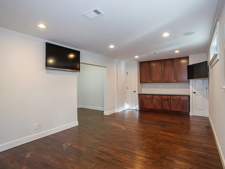 2032 Hatteras Way NW — Photo 34