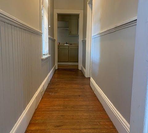 4th image of 121 Washington Ave #B6