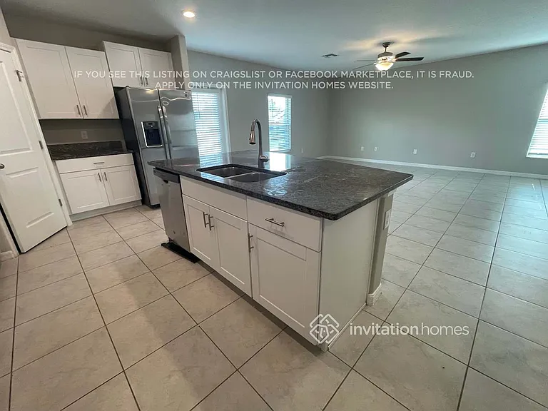 7715 Silver Berry Ct — Photo 5