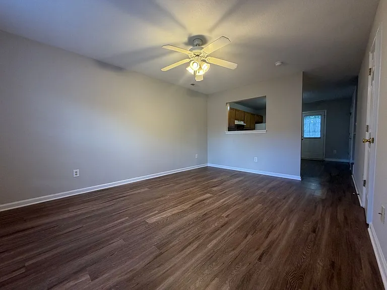 60-2 Rainbow Rd — Photo 2