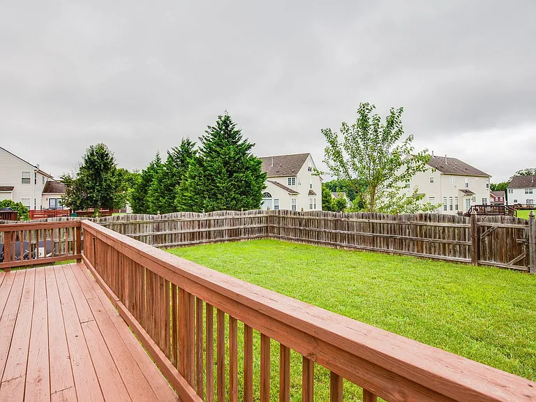 3420 Eagles Roost Rd — Photo 37