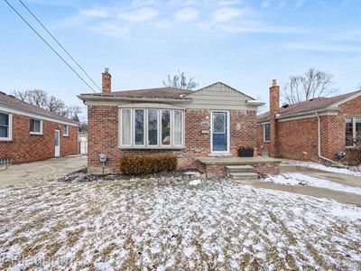 20119 Meier Rd, Saint Clair Shores, MI, 48081