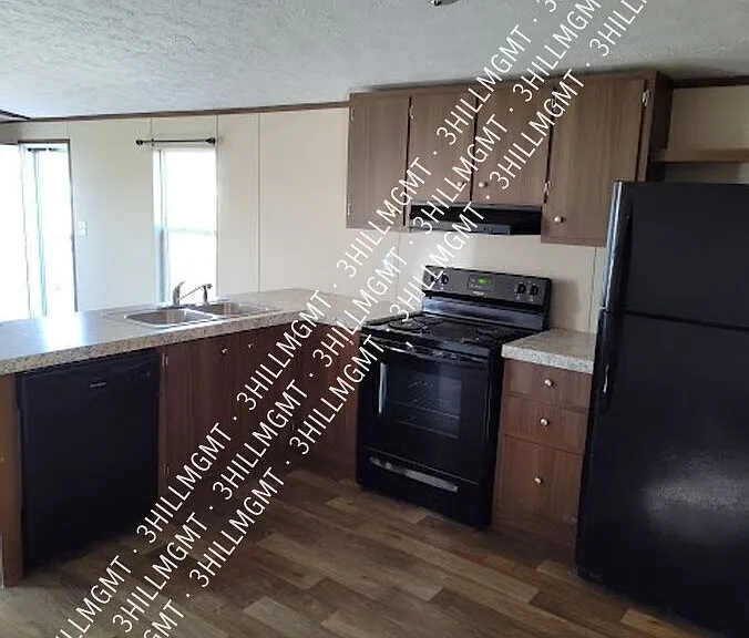 5600 W Kilgore Ave #95 — Photo 1