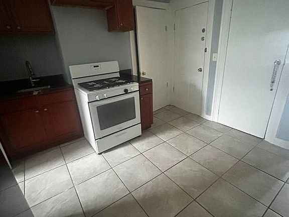 2nd image of 18 Porach St #1