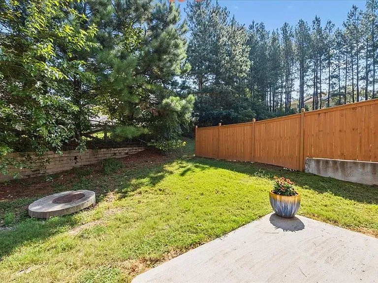472 Tufton Trl SE — Photo 3