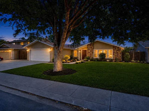 3704 Kona Oak Dr, Modesto, CA 95355
