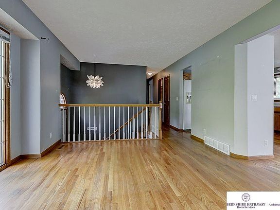5th image of 5016 N 126th St