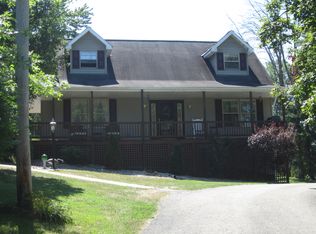 244 Sumney Rd, Bentleyville, PA 15314