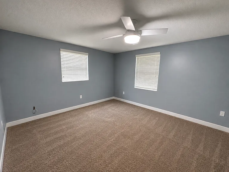 3409 Cambridge Dr — Photo 7