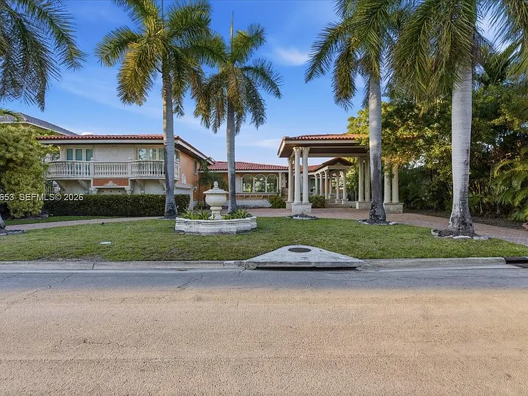 1249 Biscaya Dr — Photo 86