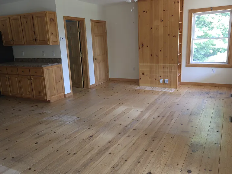 19A Center Rd #2 — Photo 4