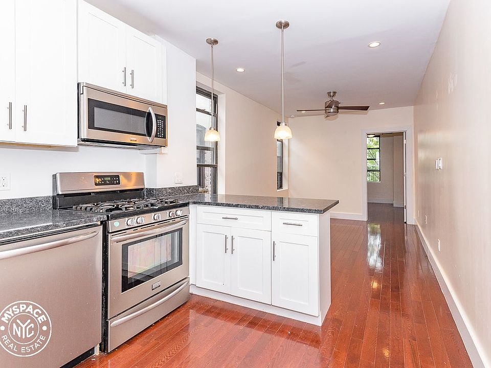 1st image of 223 Bainbridge St #N4