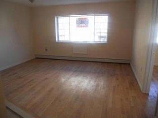 5th image of 2294 Belmont Ave