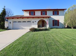 2722 Woodgrove Dr, Grove City, OH