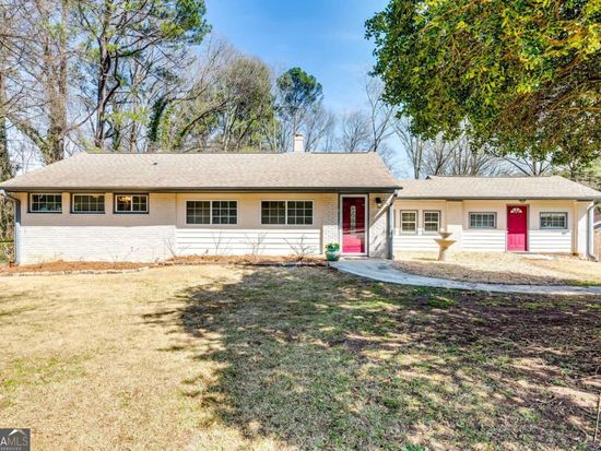 1584 S Hairston Rd, Stone Mountain, GA 30088