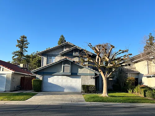 479 E Alluvial Ave #102 Photo 1