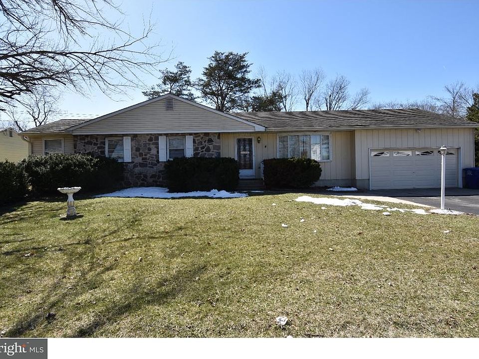 1st image of 4 Beechwood Ave