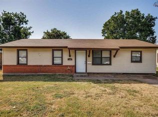 1426 Tanbark Rd, Wichita Falls, TX 76306