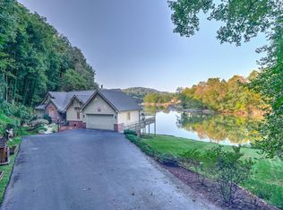 310 Lake Aire, Kingsport, TN 37663