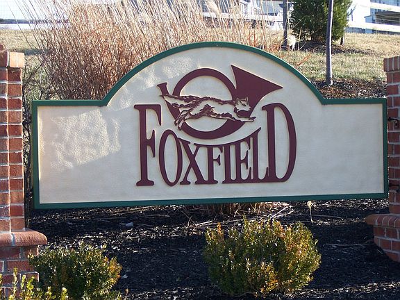 Neighborhood entrance