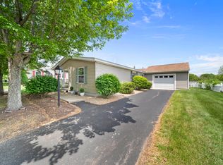 187 Victorian Way, Manchester, NH 03104