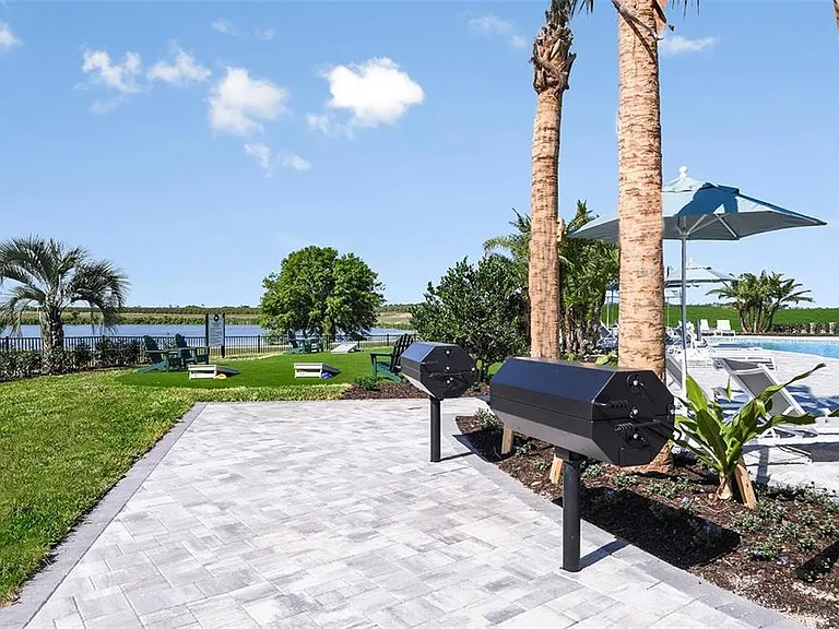 465 Waterford Dr — Photo 7