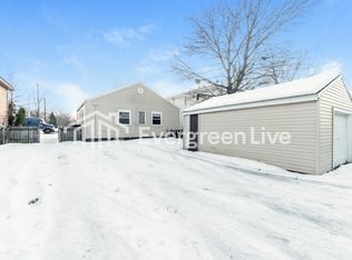 4806 W Hampton Ave, Milwaukee, WI 53218