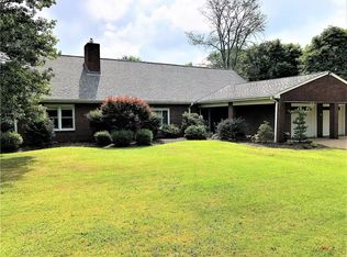 5078 Hardt Rd, Gibsonia, PA 15044