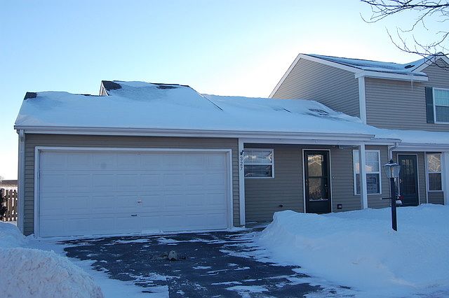1st image of 327 Newbury Dr