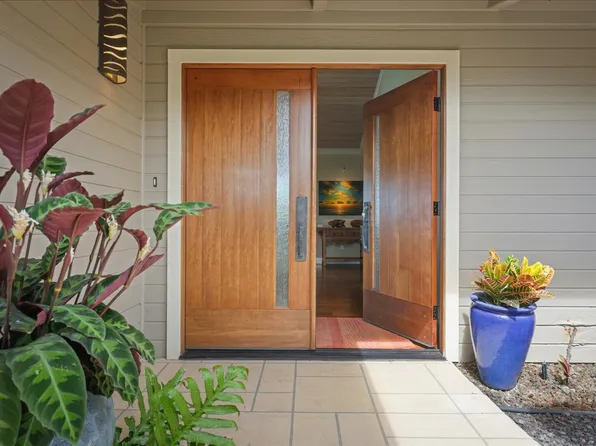 77-175 Kekai Pl, Kailua Kona, HI 96740