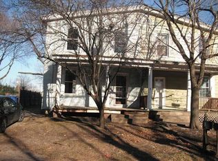 11 Hartford Rd, Mount Laurel, NJ 08054