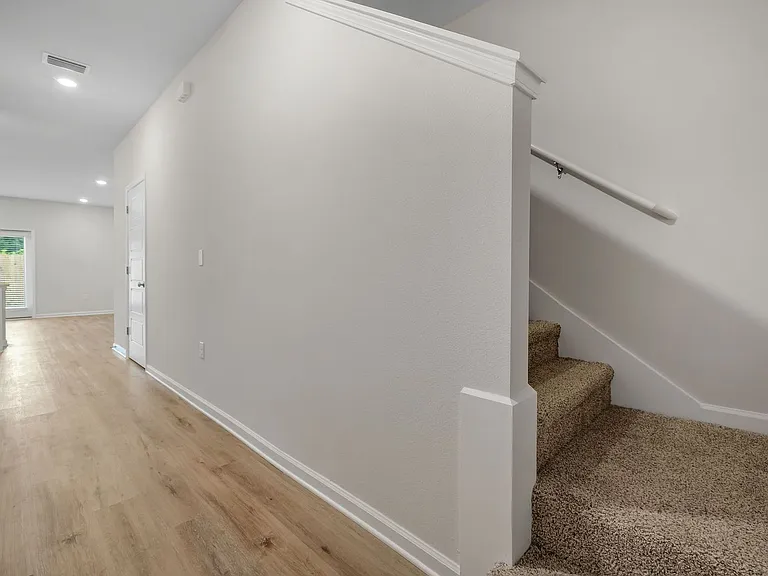 173 Turpentine Dr — Photo 3