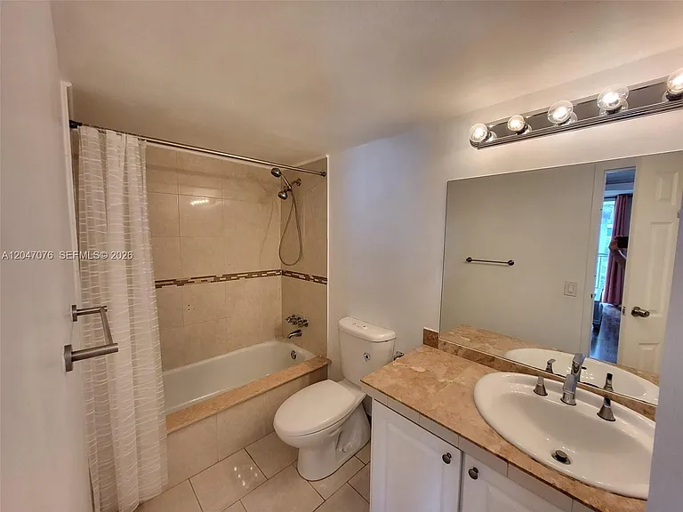 501 Three Islands Blvd #310 — Photo 33