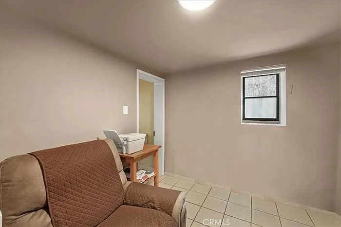 College View Pl — Photo 4