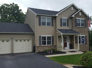 467 Long Run Rd, Drums, PA 18222