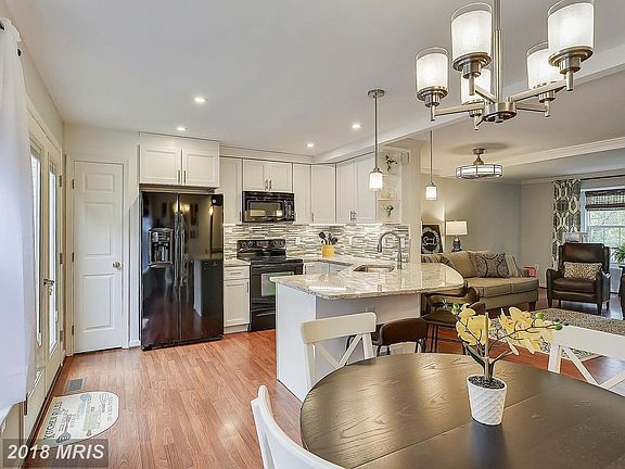 Soft Close Cabinets & Newer Appliances!